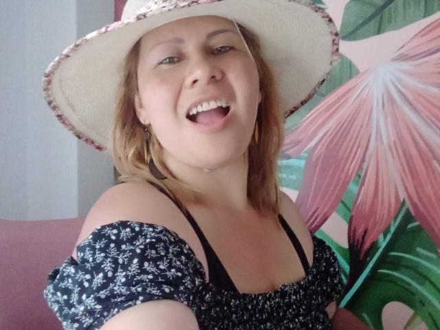MilfLesbian - Sexe cam en vivo - 13651068