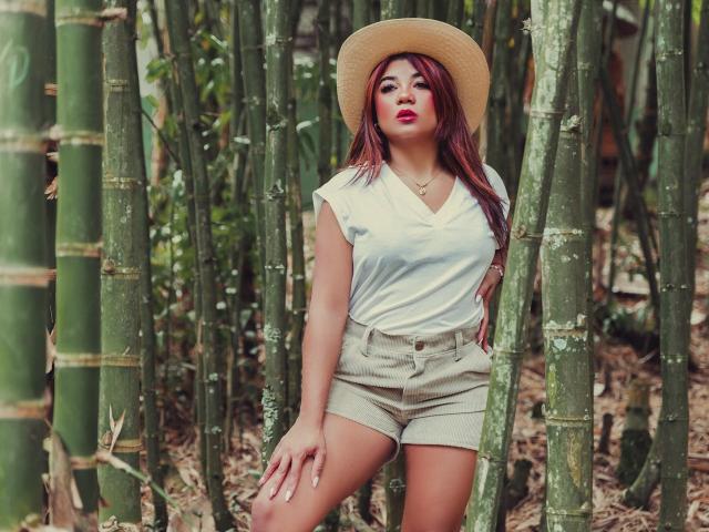 ValerieBlake - Live Sex Cam - 13651184