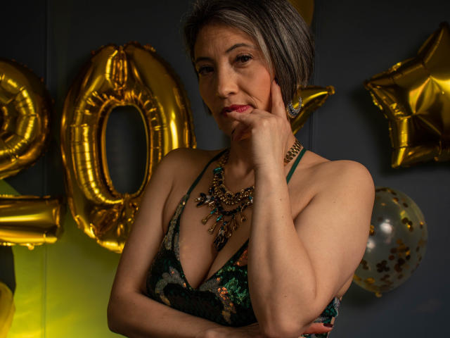 AlexaMature - сексуальная веб-камера в реальном времени - 13655300