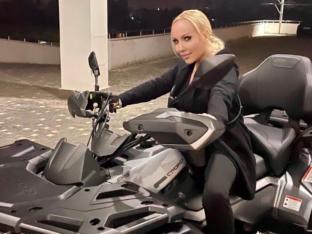 AnnyThomson - Live sexe cam - 13657372