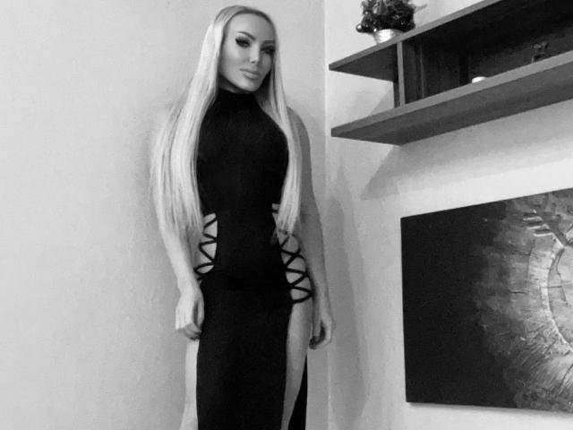 AnnyThomson - Live sexe cam - 13657392