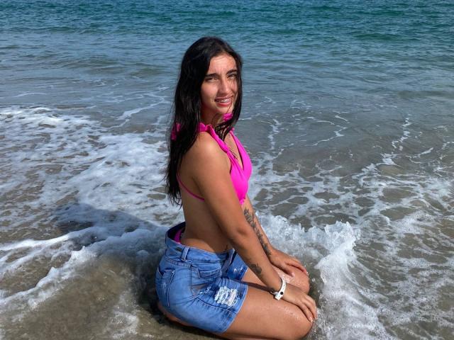 CameronCossio - ライブポルノ&amp;セックスカム - 13660824