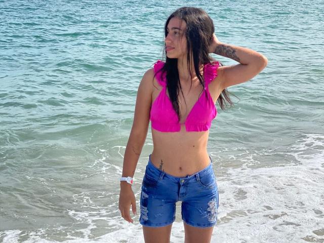 CameronCossio - Live porno og sexkamera - 13660836