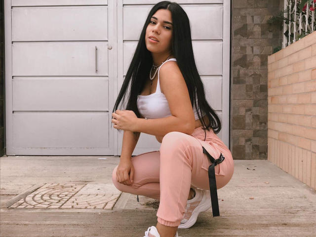 DalilaBassi - Live Sex Cam - 13673800