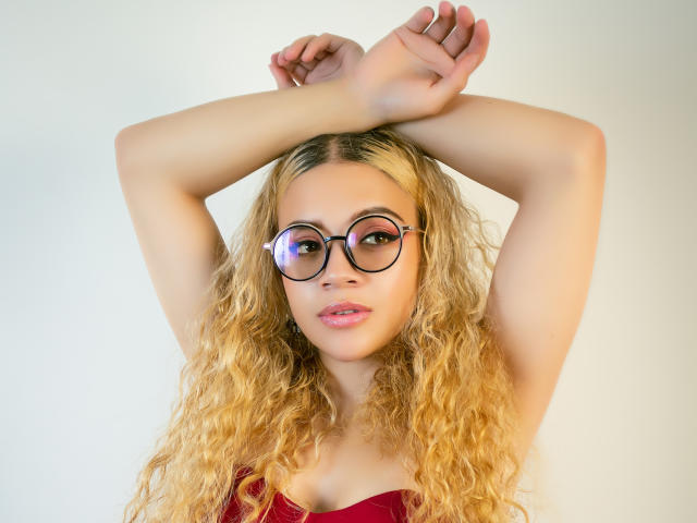 BonnieLogans - Live sexe cam - 13686820