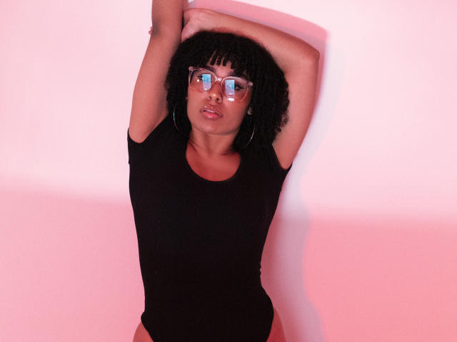 MacarenaWalker - Live porn &amp; sex cam - 13691772