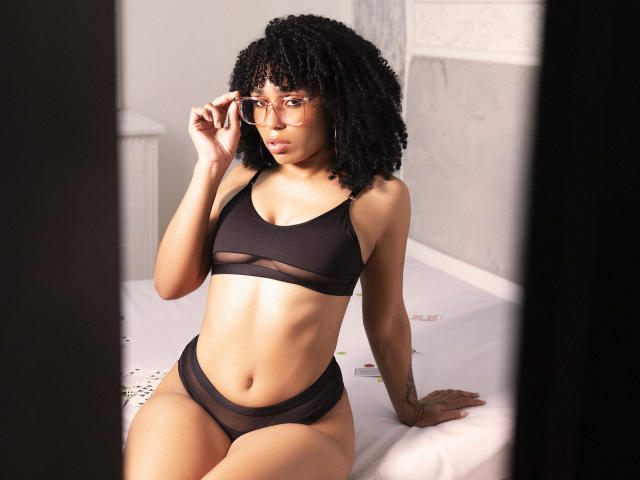 MacarenaWalker - Camera khiêu dâm &amp; quyến rũ trực tiếp - 13691812