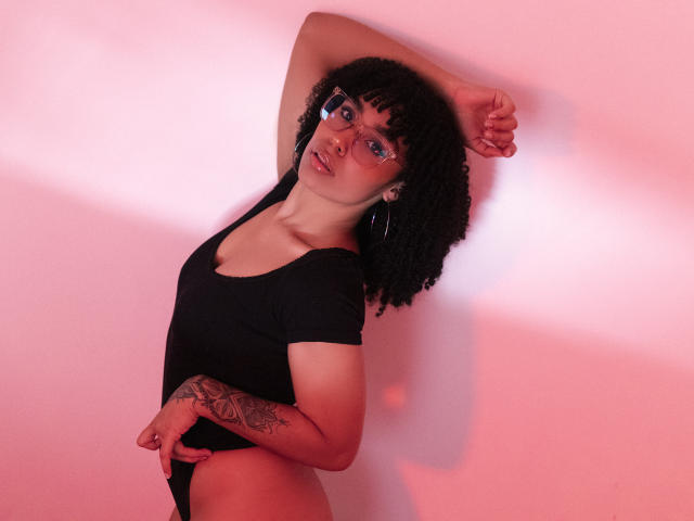 MacarenaWalker - Camera khiêu dâm &amp; quyến rũ trực tiếp - 13691860