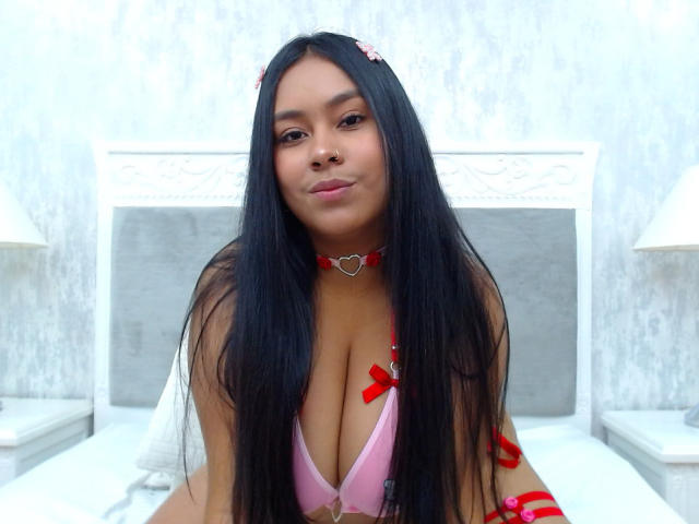 EmilySand - Porno na żywo i seks kamera - 13694424