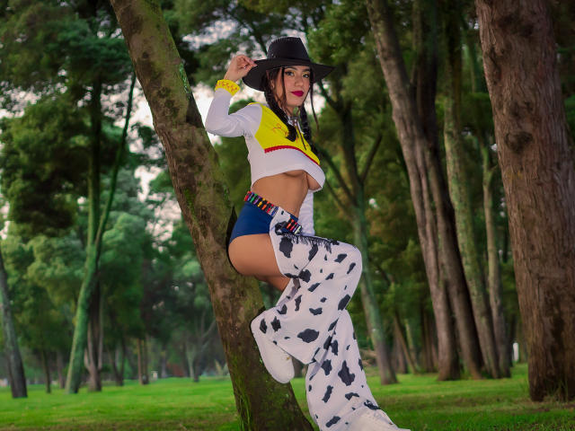 NikyPierce - Live porn &amp; sex cam - 13697036