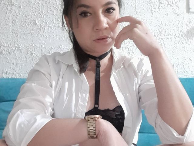 MsJustineBeaux - Live sex cam - 13698276