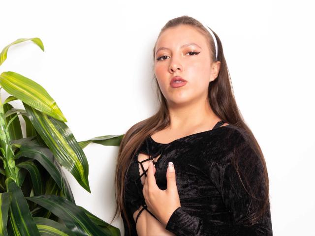 SoniaTaylor - Live sex cam - 13700324