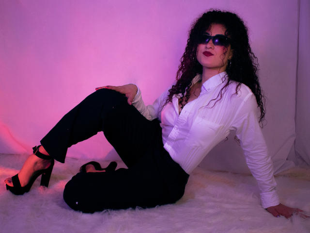LauraLopez - Sexe cam en vivo - 13700800