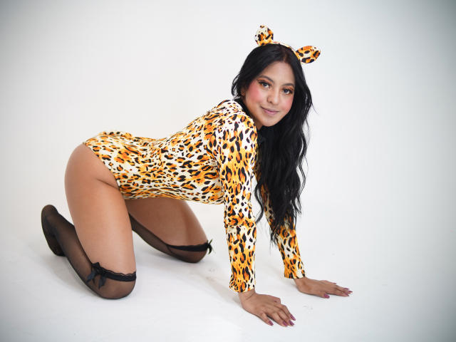 KarinaClaire69 - Camera khiêu dâm &amp; quyến rũ trực tiếp - 13704104