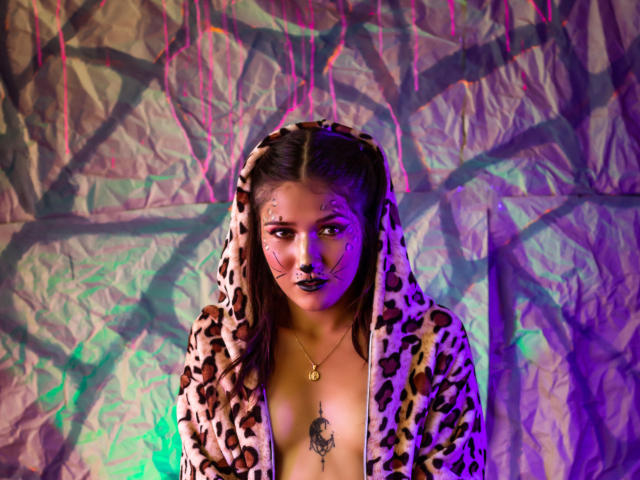 AbbyMount - сексуальная веб-камера в реальном времени - 13707016