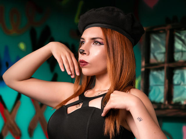VioletaStone - Élő pornó és szexkamera - 13709944