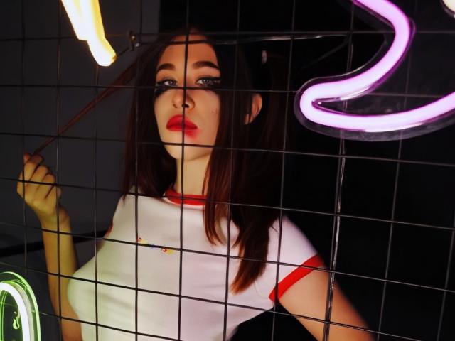 AliceDollsar - сексуальная веб-камера в реальном времени - 13712920