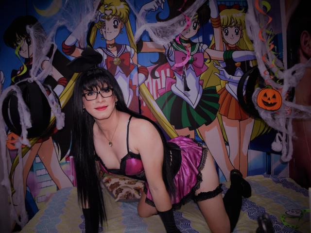 LaraSmithTs - сексуальная веб-камера в реальном времени - 13725264