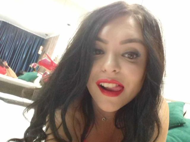 ArieleLove - Live porn &amp; sex cam - 13726280
