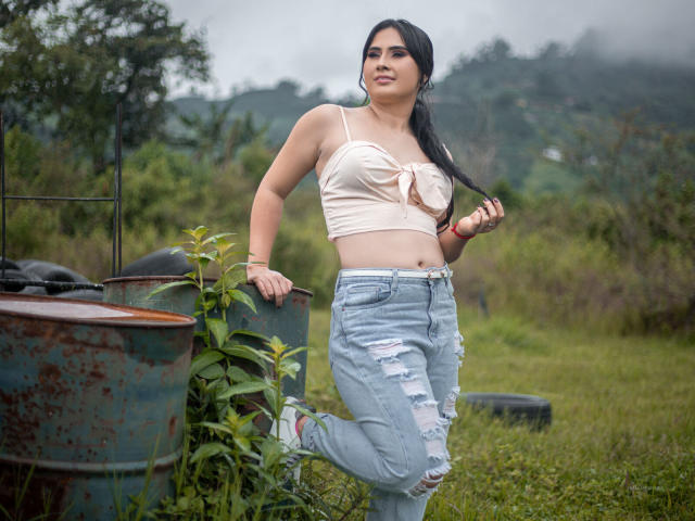 FrancheskaPierce - 라이브 포르노 &amp; 섹스 캠 - 13726976