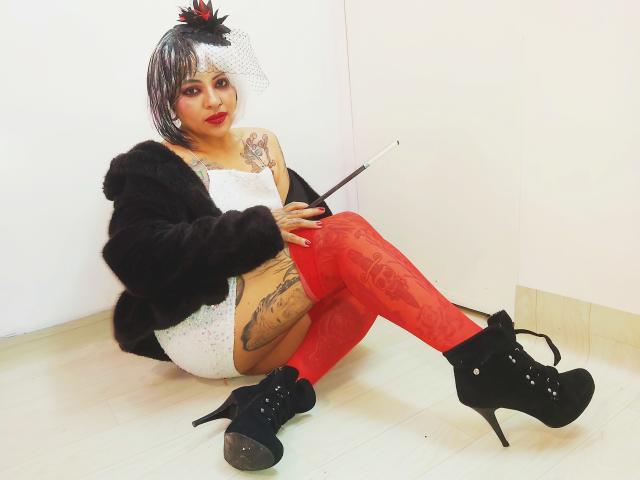 VeronaHellsing - Live sex cam - 13730276