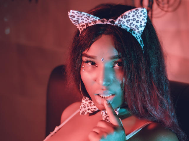 AntonellaRoy - Sexe cam en vivo - 13735400