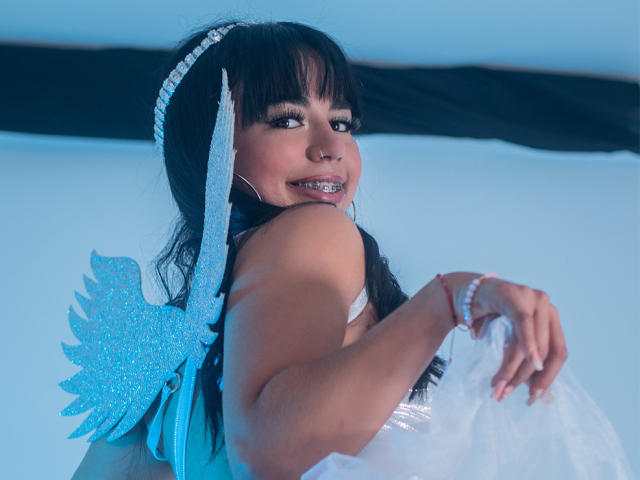 IsaCastro - Live Sex Cam - 13735896