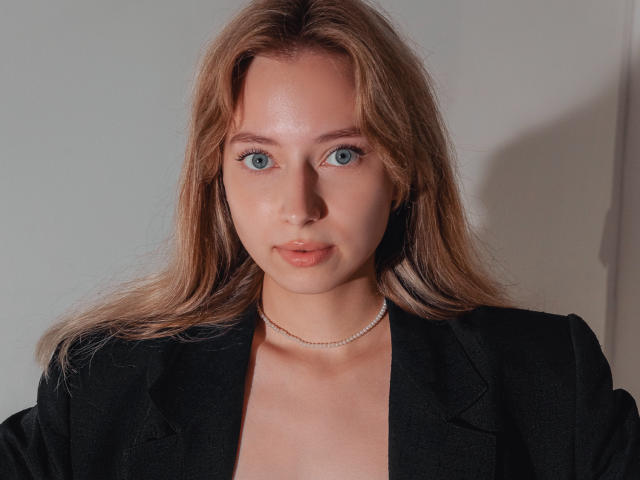 WendyMoon - Live sex cam - 13737328