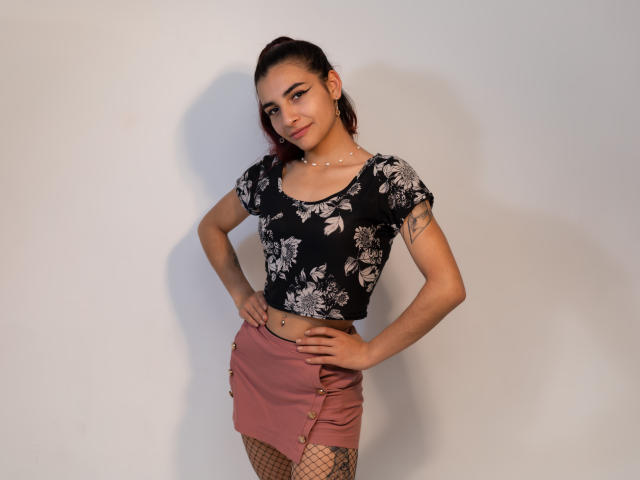 ChloeHarperr - Sexe cam en vivo - 13741380