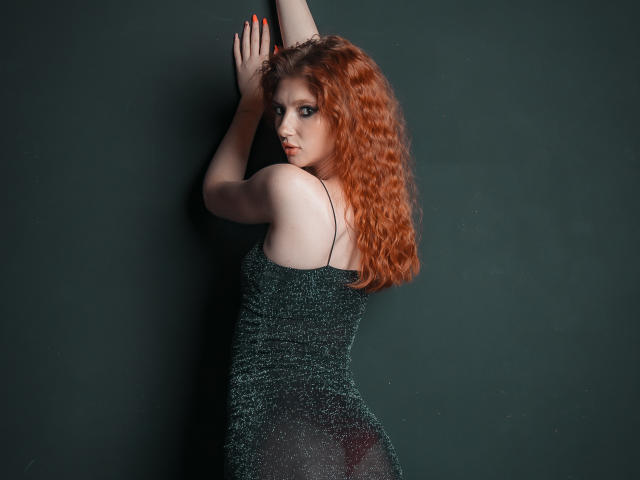 RebeccaFlores - сексуальная веб-камера в реальном времени - 13744372