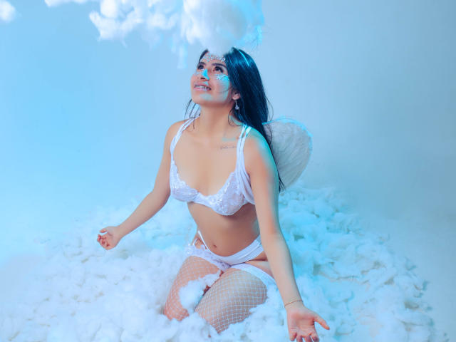 MelanyLaurents - Sexe cam en vivo - 13745272