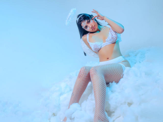 MelanyLaurents - Sexe cam en vivo - 13745304