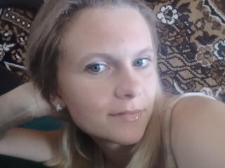 StaceyMagda - сексуальная веб-камера в реальном времени - 13747980