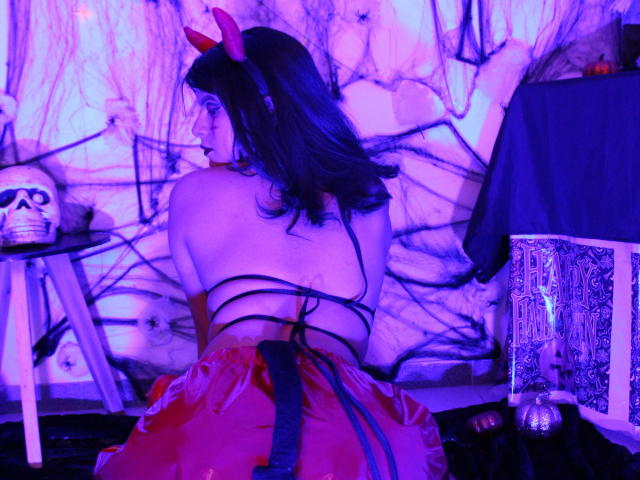 KimberlyLorent69 - Sexe cam en vivo - 13769796