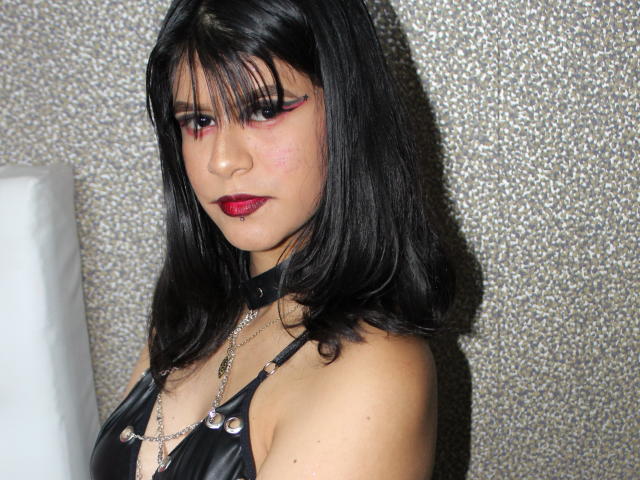 KimberlyLorent69 - Sexe cam en vivo - 13770352