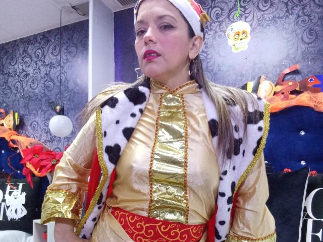 BiancaWild - Live sex cam - 13773068