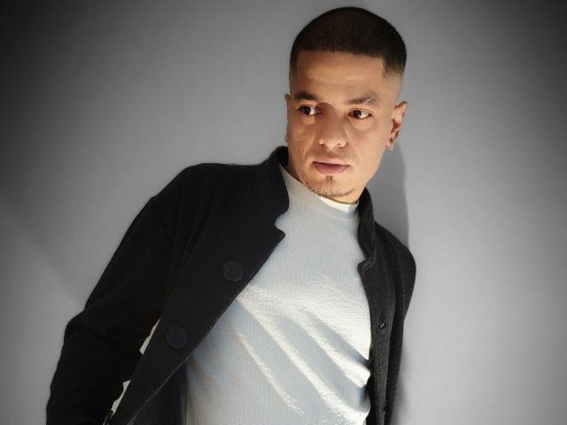 JohnyColer - Live sex cam - 13773812