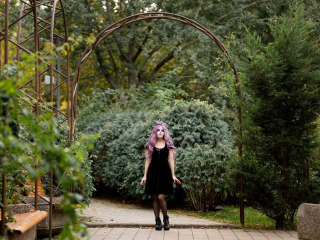 FreyaGold - Live Sex Cam - 13782740