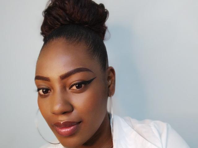 CharlottheGill - Live porn &amp; sex cam - 13787360