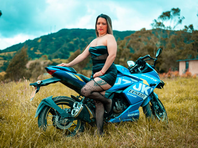 BiancaWild - Live porn &amp; sex cam - 13792076