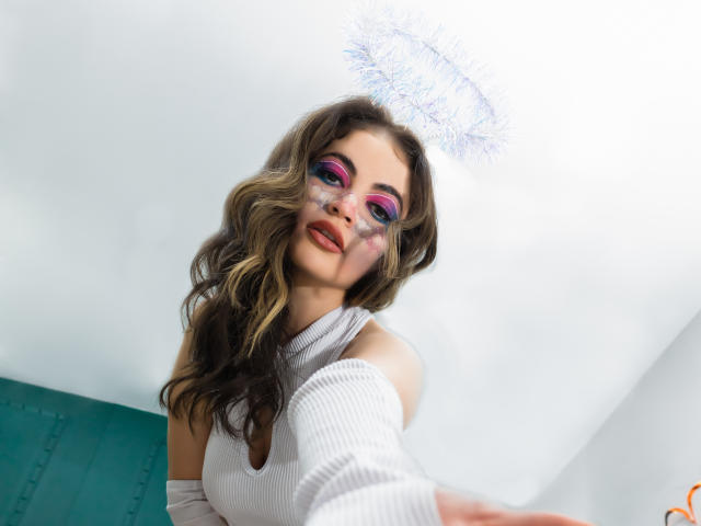 EmiliaMilan - Live sex cam - 13794684