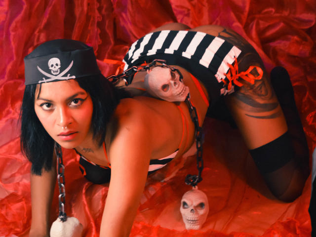 GabyGomez - Camera khiêu dâm &amp; quyến rũ trực tiếp - 13796184