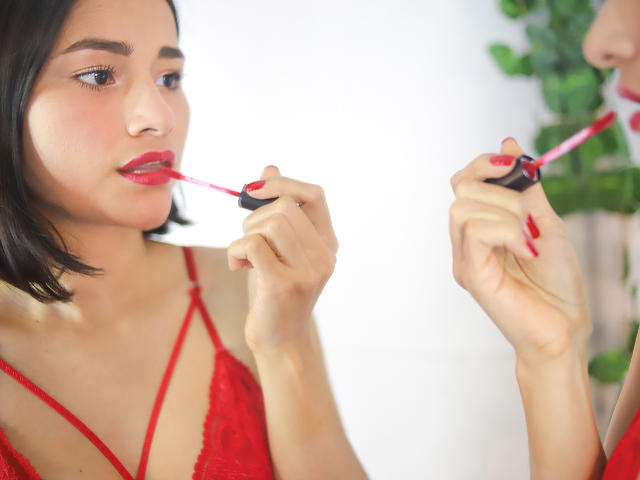 MartinnaSimone - Live porn &amp; sex cam - 13798560