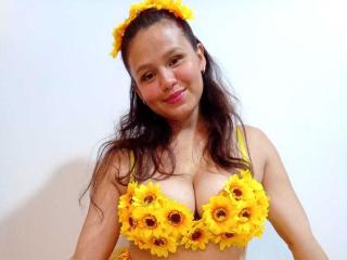 AliciaGolden - Live porn &amp; sex cam - 13801304