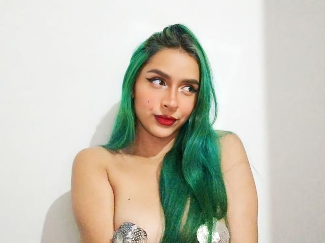 ChloeLenox - Live sexe cam - 13805576