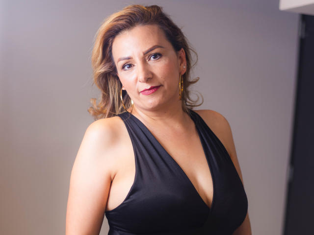 ValentinaPardo - Sexe cam en vivo - 13806540