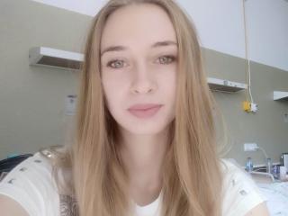 LaurieOhRose - Live porn &amp; sex cam - 13806760