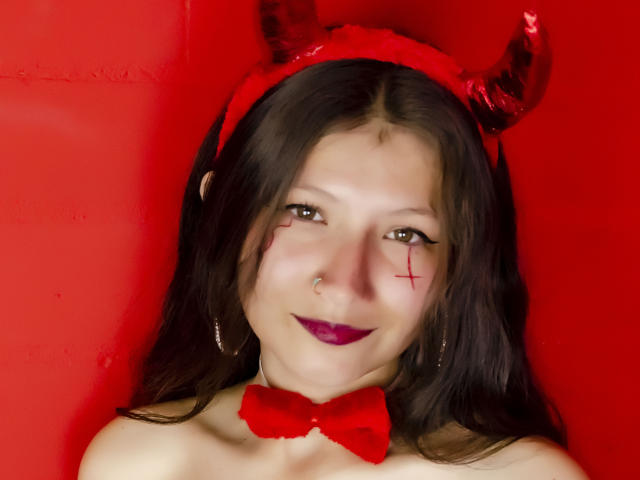 MiluStarr - Live sexe cam - 13817572