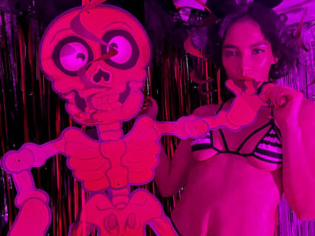 JonesPerla - Camera khiêu dâm &amp; quyến rũ trực tiếp - 13820008