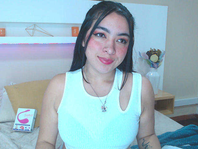 MiaCharlotte - Sexe cam en vivo - 13836548